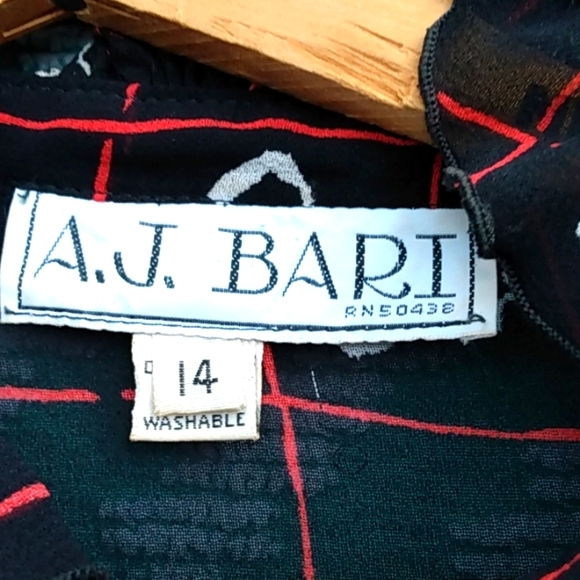 SEXY Sheer Size Large Vintage 70s CIRCLE SKIRT Tied Ruffled Neck Cuffs Dress - Picture 8 of 9